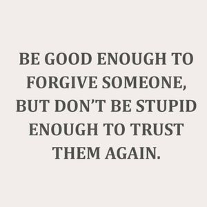 Meet your Posher, Ela